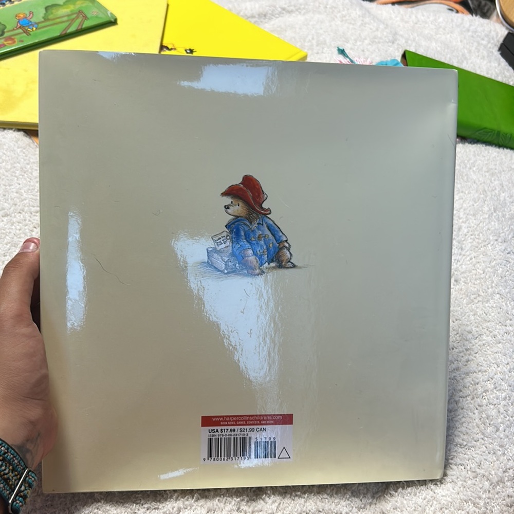 PADDINGTON BOOK - Picture 2 of 2